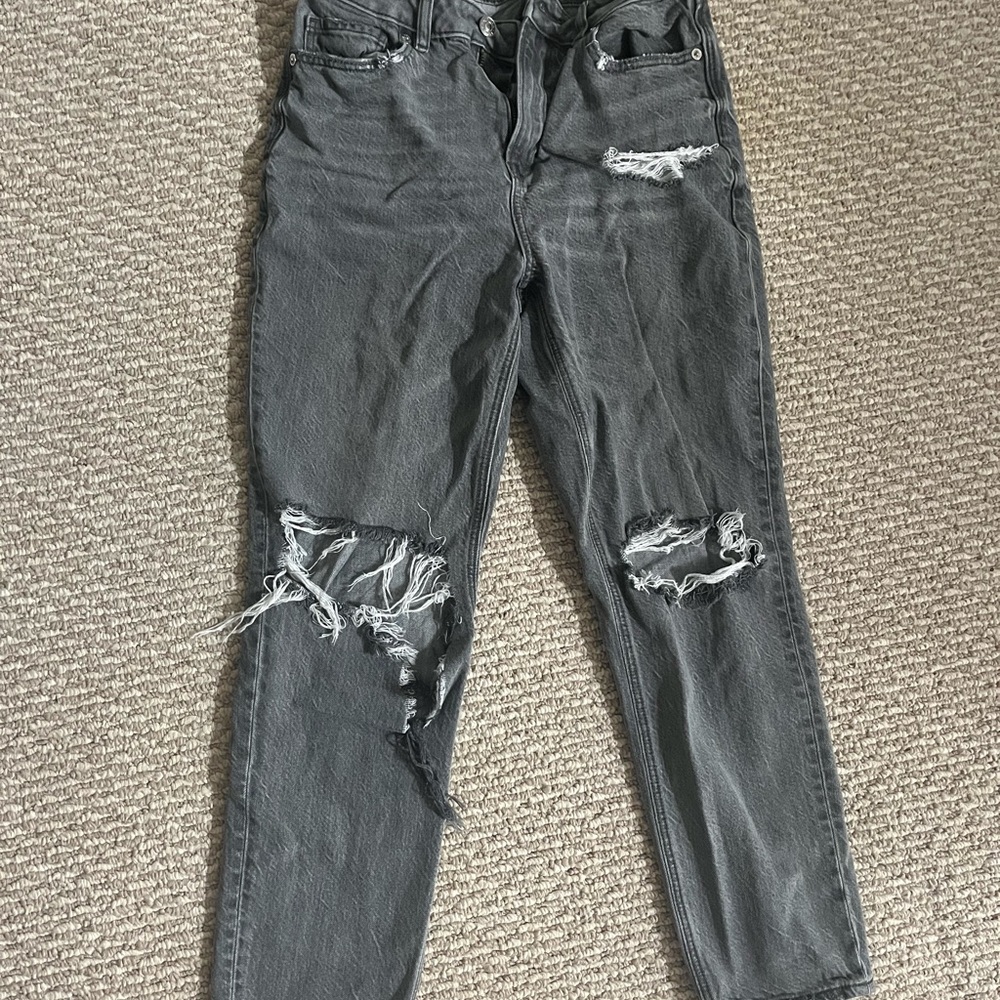 American Eagle Outfitters Gray Boyfriend Jeans Distressed Style